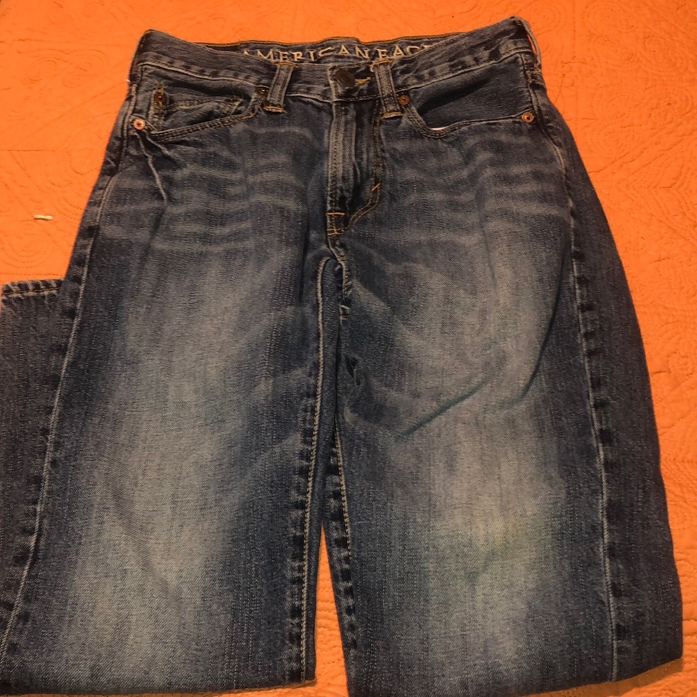 American Eagle slim straight jeans 26/28